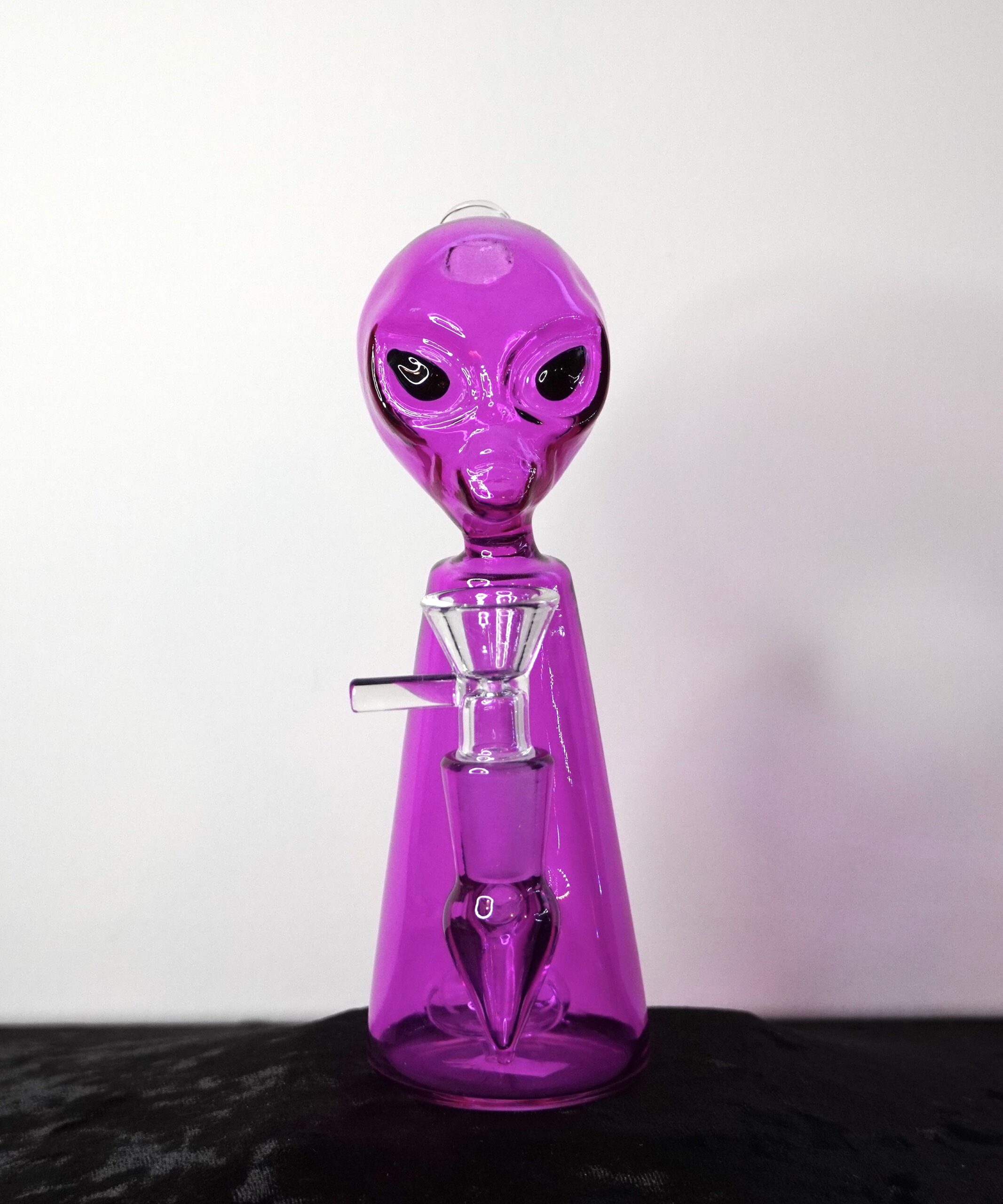 Alien Bong Water Pipe